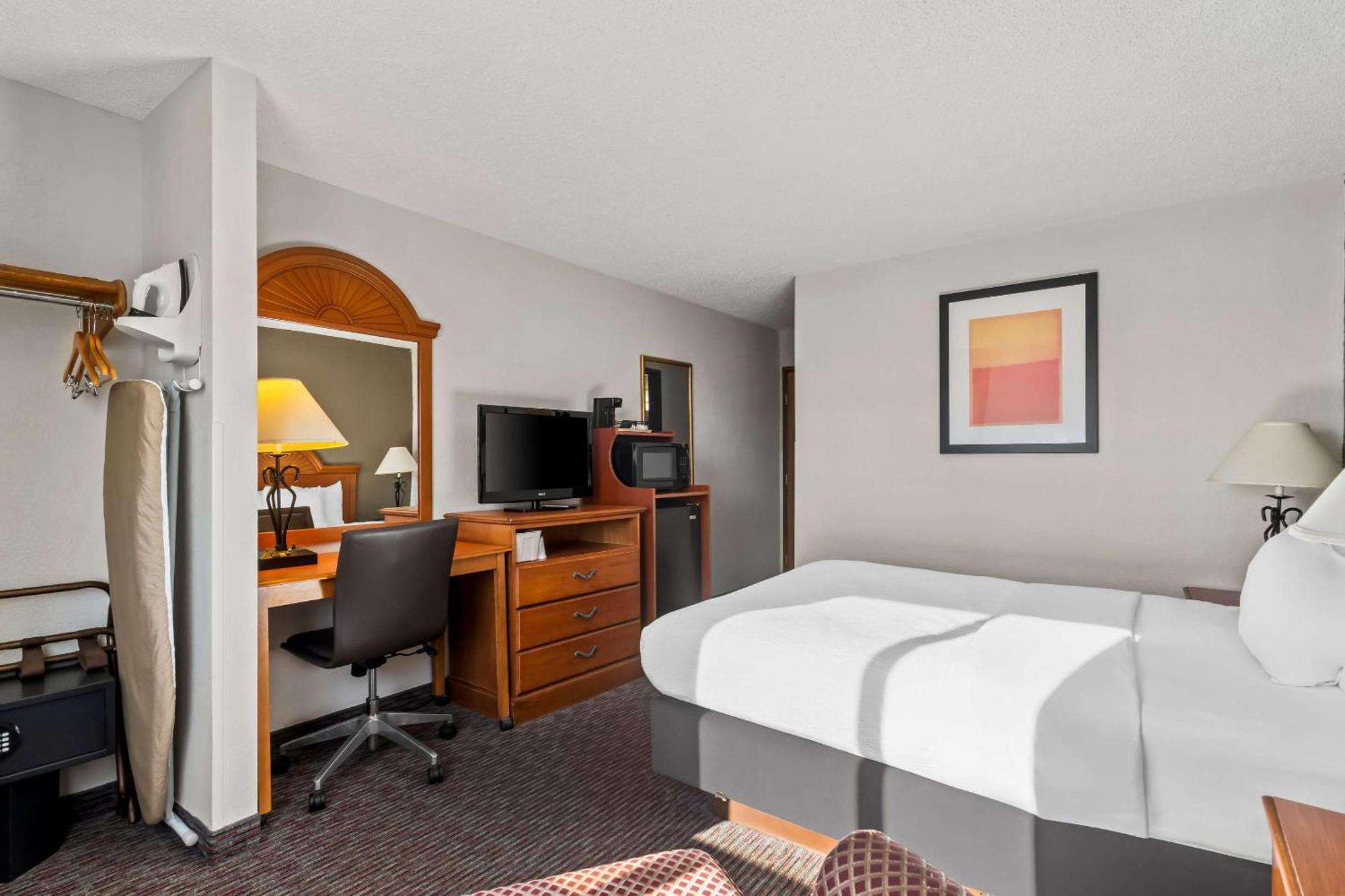 Quality Inn Sidney I-80 Екстер'єр фото